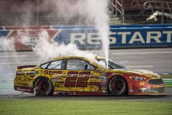 Joey Logano, Team Penske Ford racewinnaar