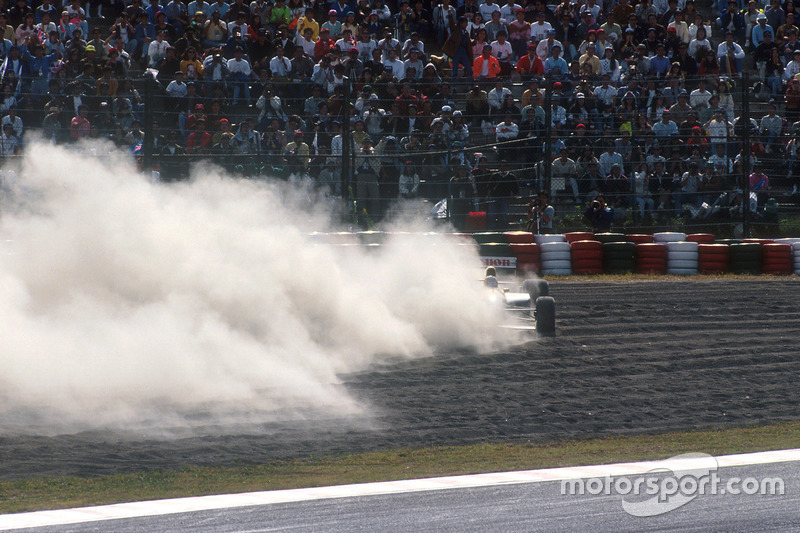 Crash: Nigel Mansell, Williams FW14