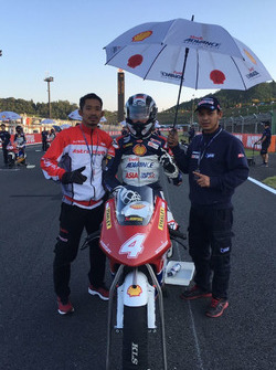 Gerry Salim di grid start
