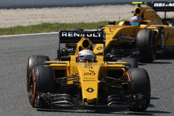 Kevin Magnussen, Renault Sport F1 Team RS16