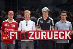 Sebastian Vettel, Nico Rosberg, Nico Hülkenberg und Pascal Wehrlein machen Werbung für den Grand Prix von Deutschland