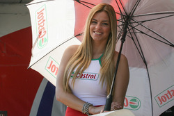 Chicas del Paddock Argentina Castrol