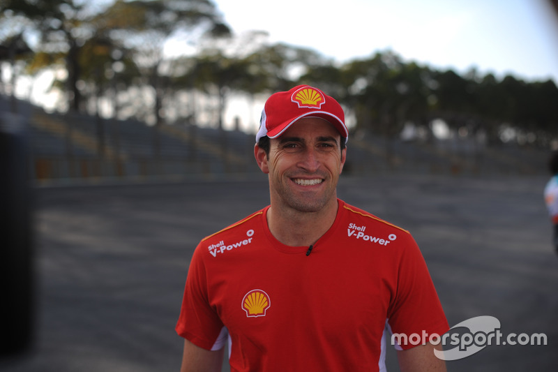 Рикардо Зонта (в Stock Car Brasil: 2007-..., три победы в гонках, 7-е место в общем зачете в 2013 году)