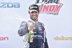Race winner Kyle Kaiser, Juncos Racing