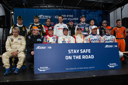 All drivers at N'Ring