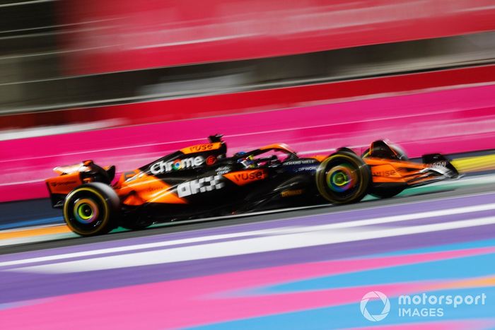 Oscar Piastri, McLaren MCL38