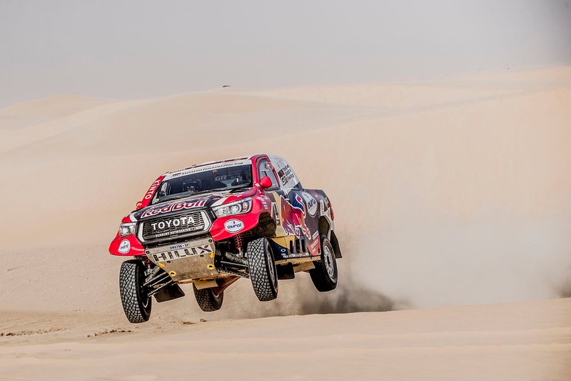 #304 Toyota Gazoo Racing: Giniel De Villiers, Alex Haro Bravo