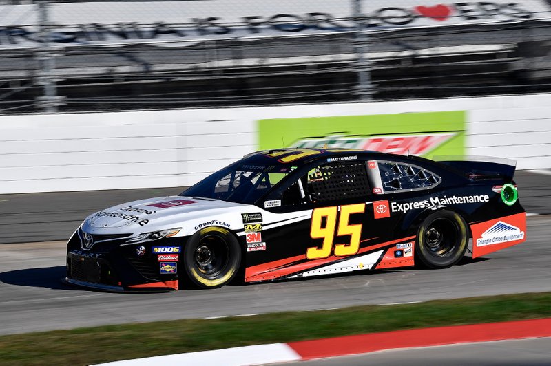 Matt DiBenedetto, Leavine Family Racing, Toyota Camry Toyota Express Maintenance
