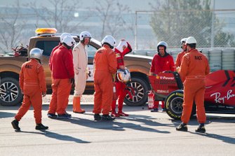 Sebastian Vettel, Ferrari SF1000 fermo in pista
