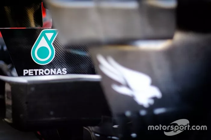 Mercedes AMG F1 W10