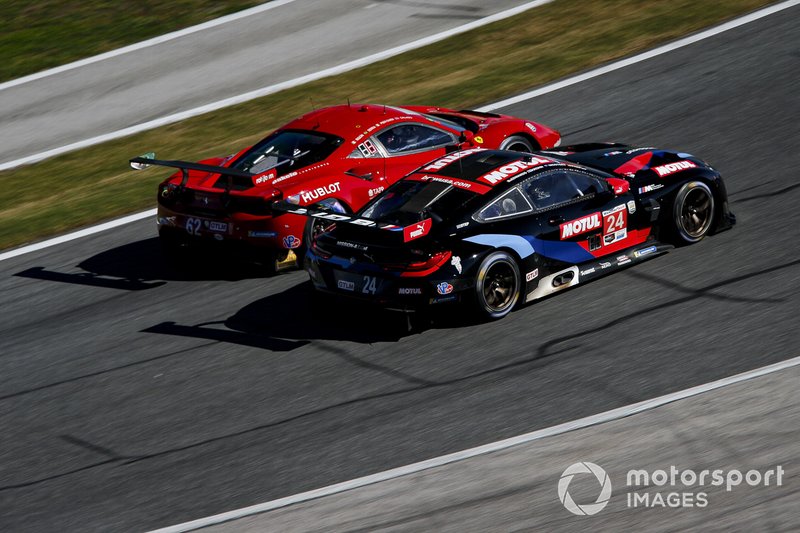 #62 Risi Competizione Ferrari 488 GTE: James Calado, Alessandro Pier Guidi, Daniel Serra, Davide Rigon, #24 BMW Team RLL BMW M8 GTE: Jesse Krohn, John Edwards, Augusto Farfus, Chaz Mostert