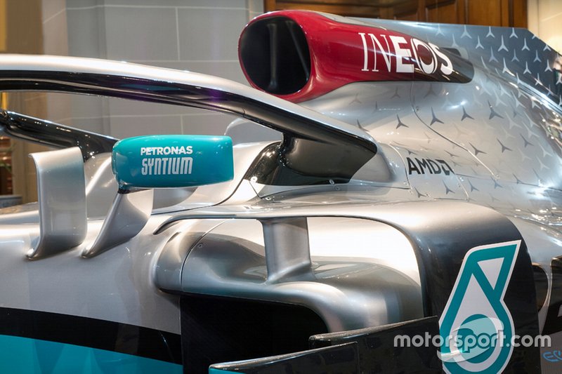 Decoración nueva del coche de Mercedes para 2020