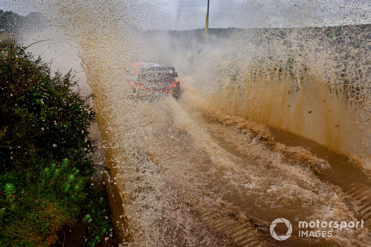 Thierry Neuville, Martijn Wydaeghe, Hyundai Motorsport Hyundai i20 Coupe WRC