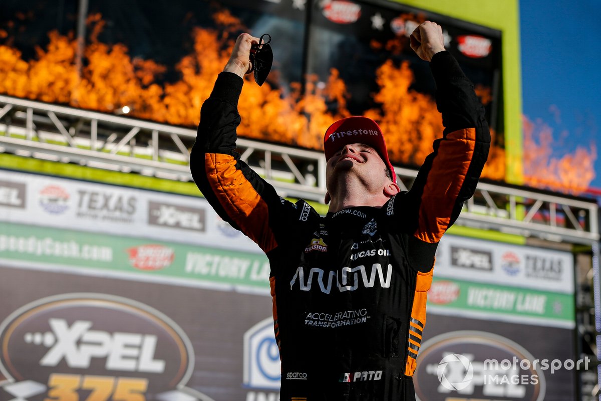 Patricio O'Ward, Arrow McLaren SP Chevrolet celebra la victoria en la XPEL 375