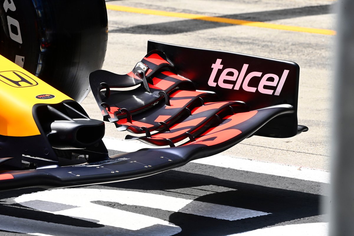 McLaren MCL35M: Frontpartie