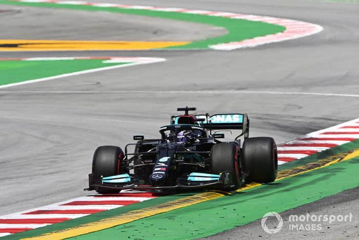 Lewis Hamilton, Mercedes W12