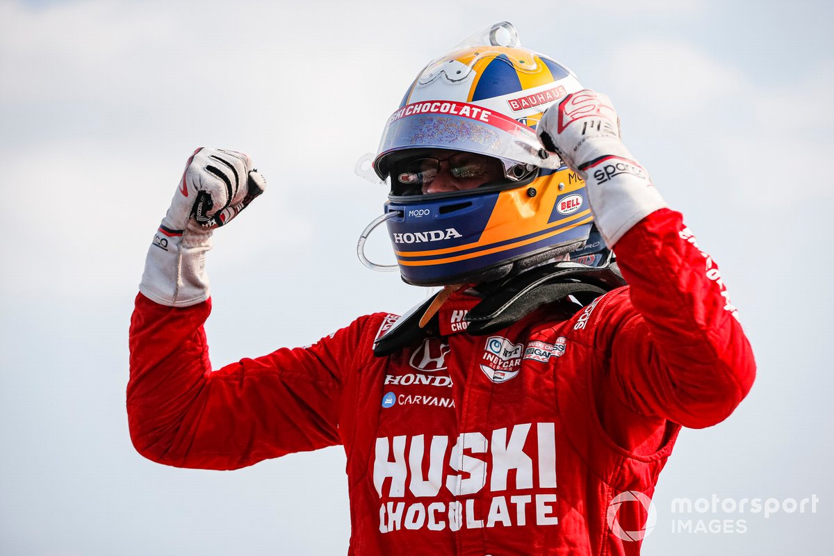 Ganador Marcus Ericsson, Chip Ganassi Racing Honda celebra su primera victoria en IndyCar