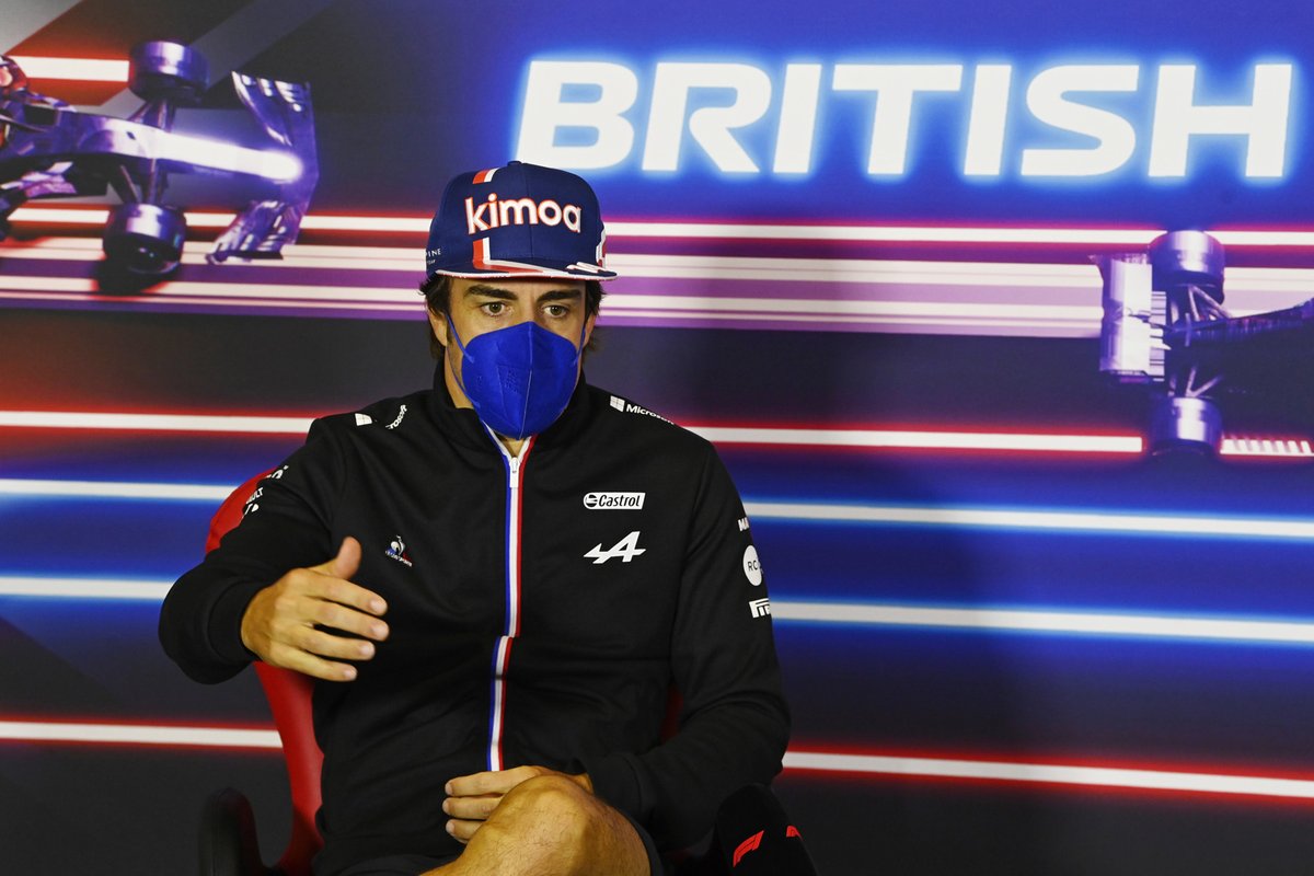 Fernando Alonso, Alpine F1, in the press conference