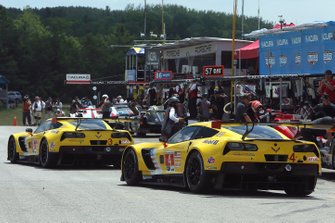 #3 Corvette Racing Corvette C7.R, GTLM: Jan Magnussen, Antonio Garcia, #4 Corvette Racing Corvette C7.R, GTLM: Oliver Gavin, Marcel Fässler