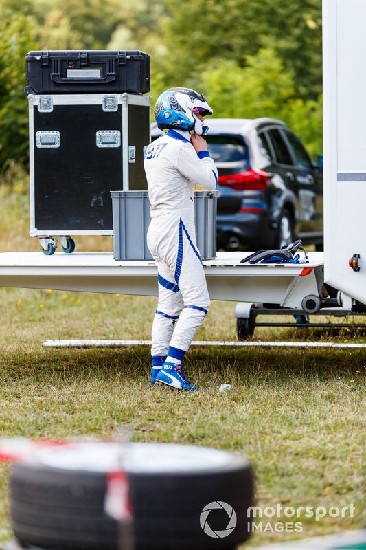 Valtteri Bottas prova la Ford Fiesta WRC del team M-Sport