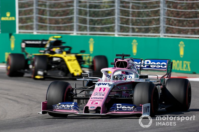 Sergio Perez, Racing Point RP19, leads Nico Hulkenberg, Renault F1 Team R.S. 19