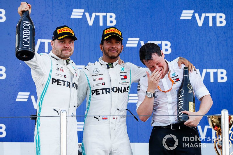 Valtteri Bottas, Mercedes AMG F1, 2nd position, Lewis Hamilton, Mercedes AMG F1, 1st position, and Fred Judd, Chief Engineer Trackside, Mercedes AMG F1, on the podium