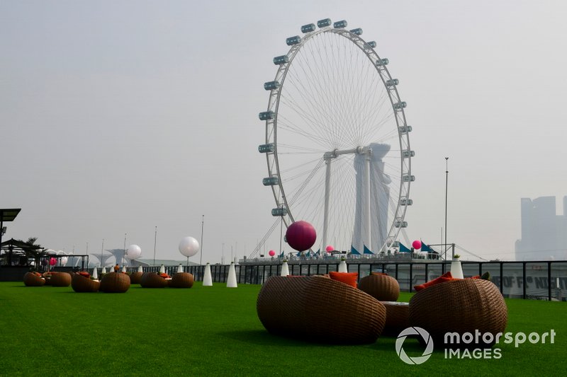 Singapore Flyer