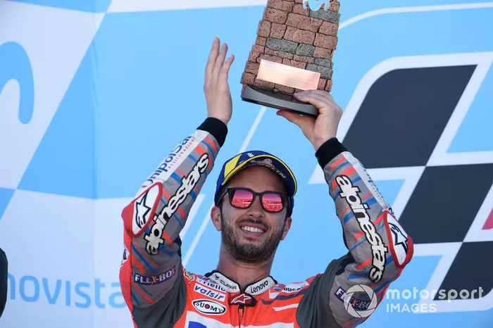Podio: segundo lugar Andrea Dovizioso, Ducati Team
