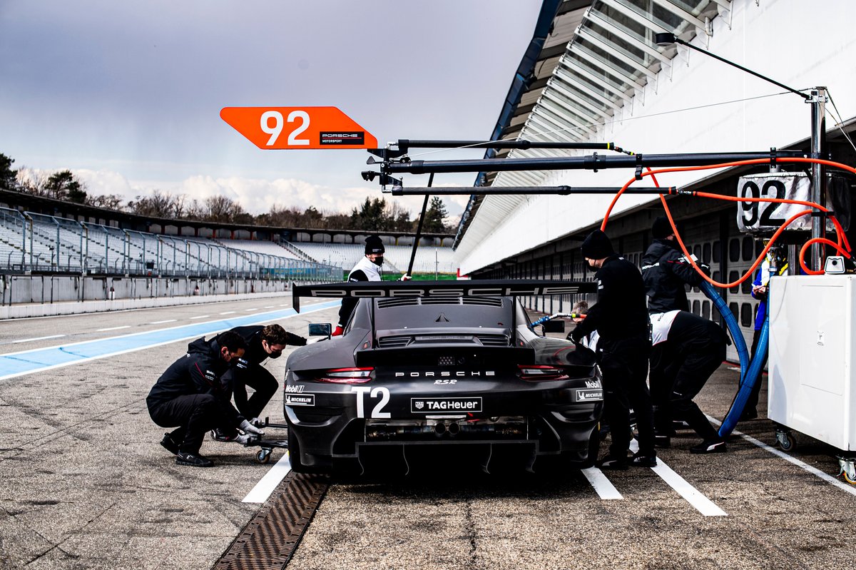 Porsche 911 RSR
