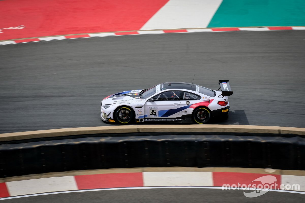 #35 Walkenhorst Motorsport BMW M6 GT3: Martin Tomczyk, David Pittard, Nicholas Yelloly
