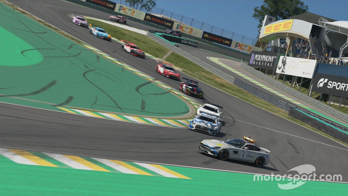 Motorsport.com, con Jacobo Vega al volante, ejerce de Safety Car en el Campeonato de España de Gran Turismo