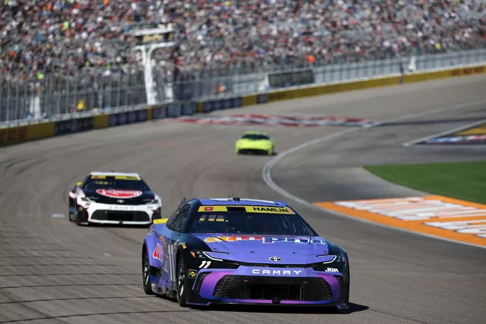 Denny Hamlin, Joe Gibbs Racing Toyota
