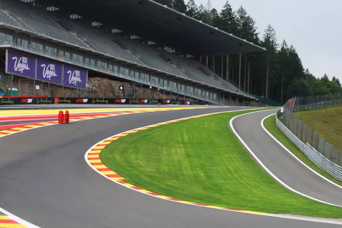 General view of the circuit