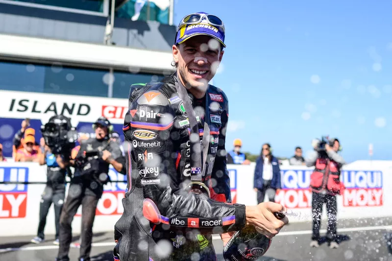 Marco Bezzecchi, Aprilia Racing