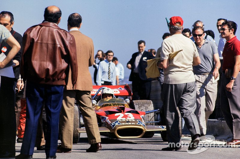 Alex Soler-Roig, Lotus 49C Ford pit yolunda