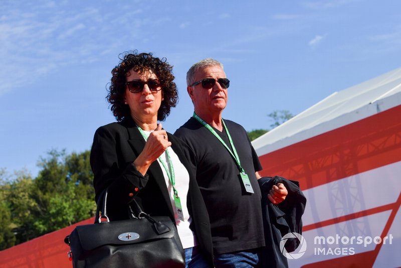 Grace Ricciardo and Joe Ricciardo parents of Daniel Ricciardo, Renault arrive in the paddock