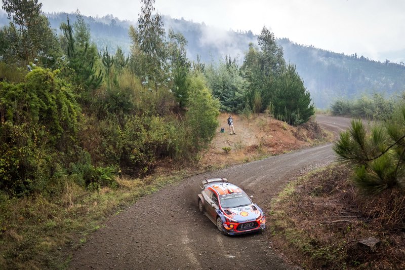 Thierry Neuville, Nicolas Gilsoul, Hyundai Motorsport Hyundai i20 Coupe WRC