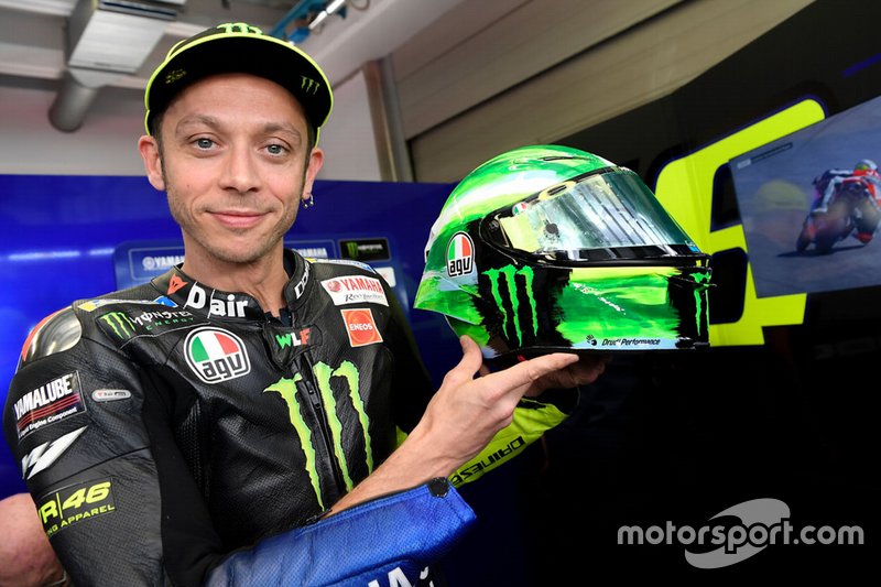Capacete de Valentino Rossi, Yamaha Factory Racing, GP da Itália 2019