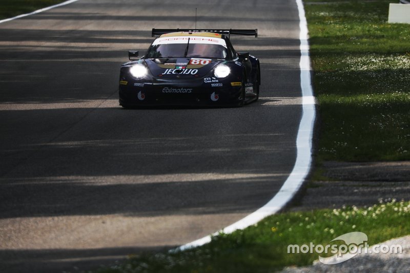 #80 Ebimotors Porsche 911 RSR: Fabio Babini, Marco Frezza, Sébastien Fortuna