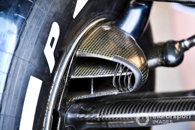 Воздуховод тормозов Red Bull Racing RB15