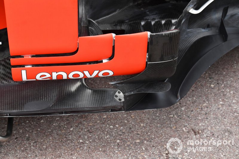 Ferrari SF90 bargeboard