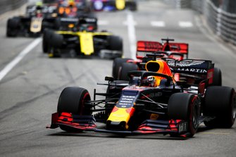 Max Verstappen, Red Bull Racing RB15 startta