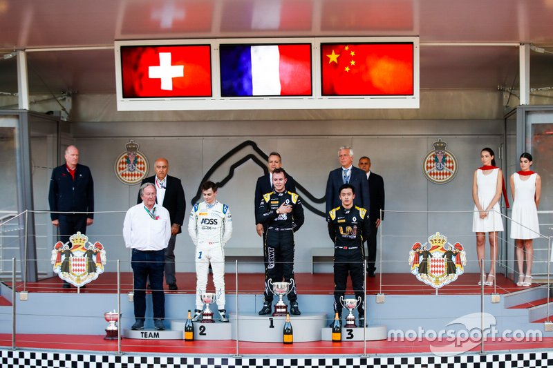 Podium: 1. Anthoine Hubert,, 2. Louis Deletraz, 3. Guanyu Zhou
