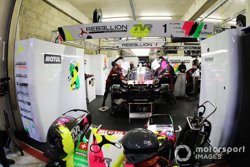 #1 Rebellion Racing Rebellion R-13: Gibson: Neel Jani, Andre Lotterer, Bruno Senna