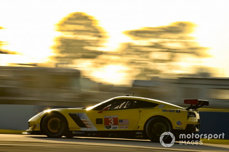 #3 Corvette Racing Corvette C7.R, GTLM: Jan Magnussen, Antonio Garcia, Mike Rockenfeller