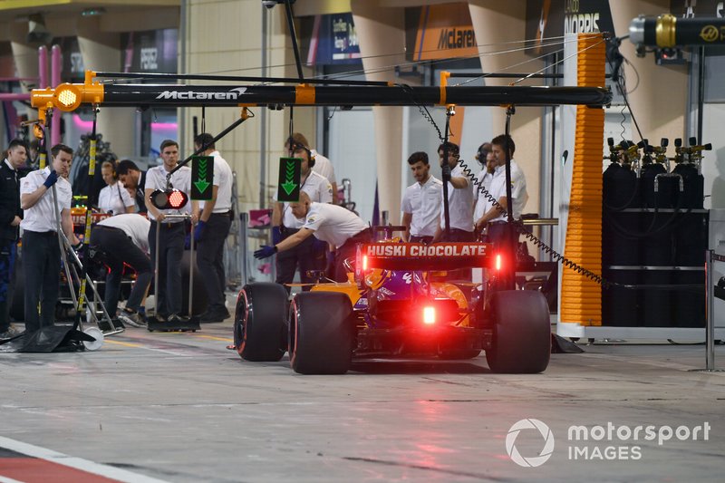 Carlos Sainz Jr., McLaren MCL34