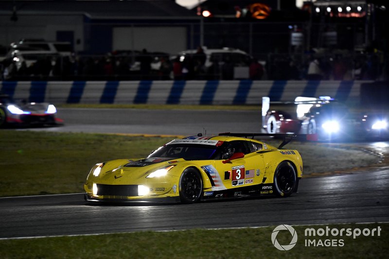 Антонио Гарсия, Ян Магнуссен, Майк Роккенфеллер, Corvette Racing, Chevrolet Corvette C7.R (№3)