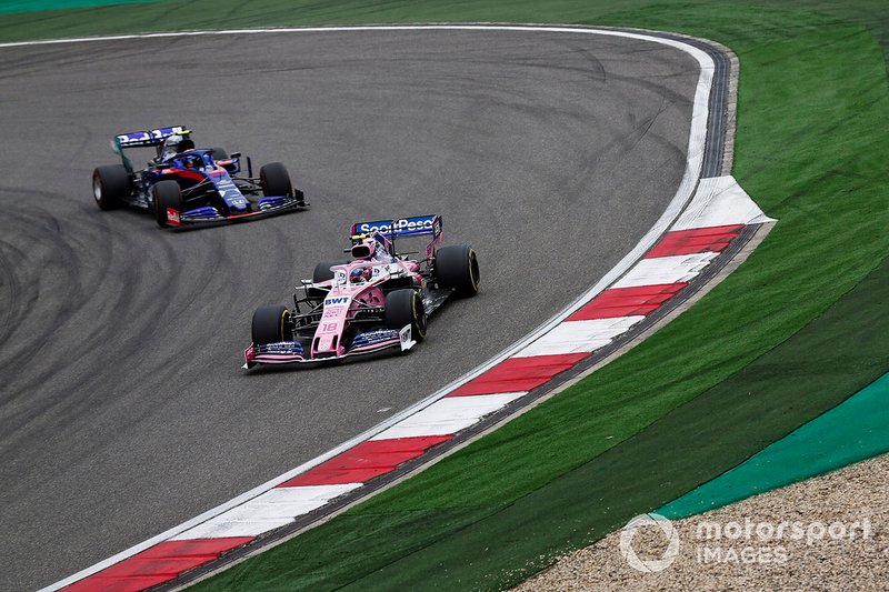 Ленс Стролл (Racing Point RP19 Mercedes), Алекс Албон (Toro Rosso STR14 Honda)
