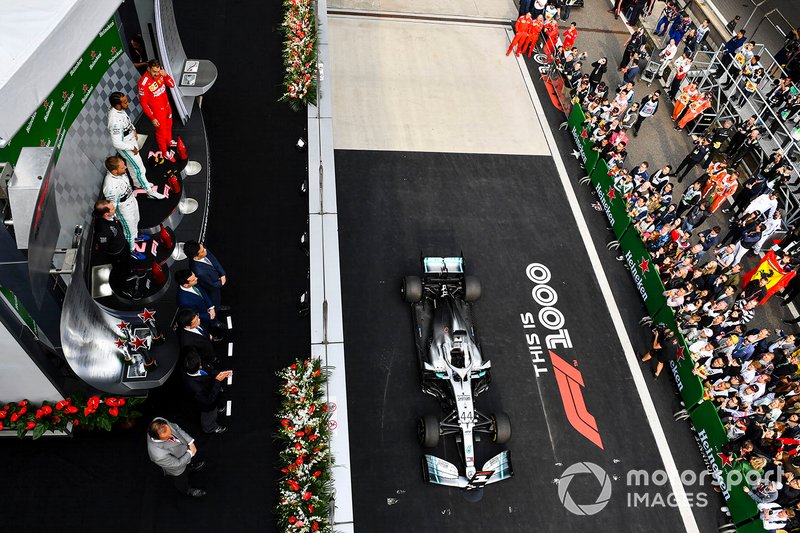 2019 - Hamilton vence a corrida nº 1000 da F1, na China