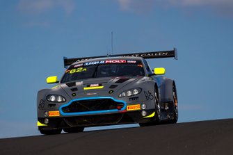 #62 R-Motorsport Aston Martin Vantage GT3: Jake Dennis, Matthieu Vaxiviere, Marvin Kirchhöfer